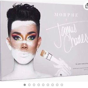 James Charles Morphe pallet